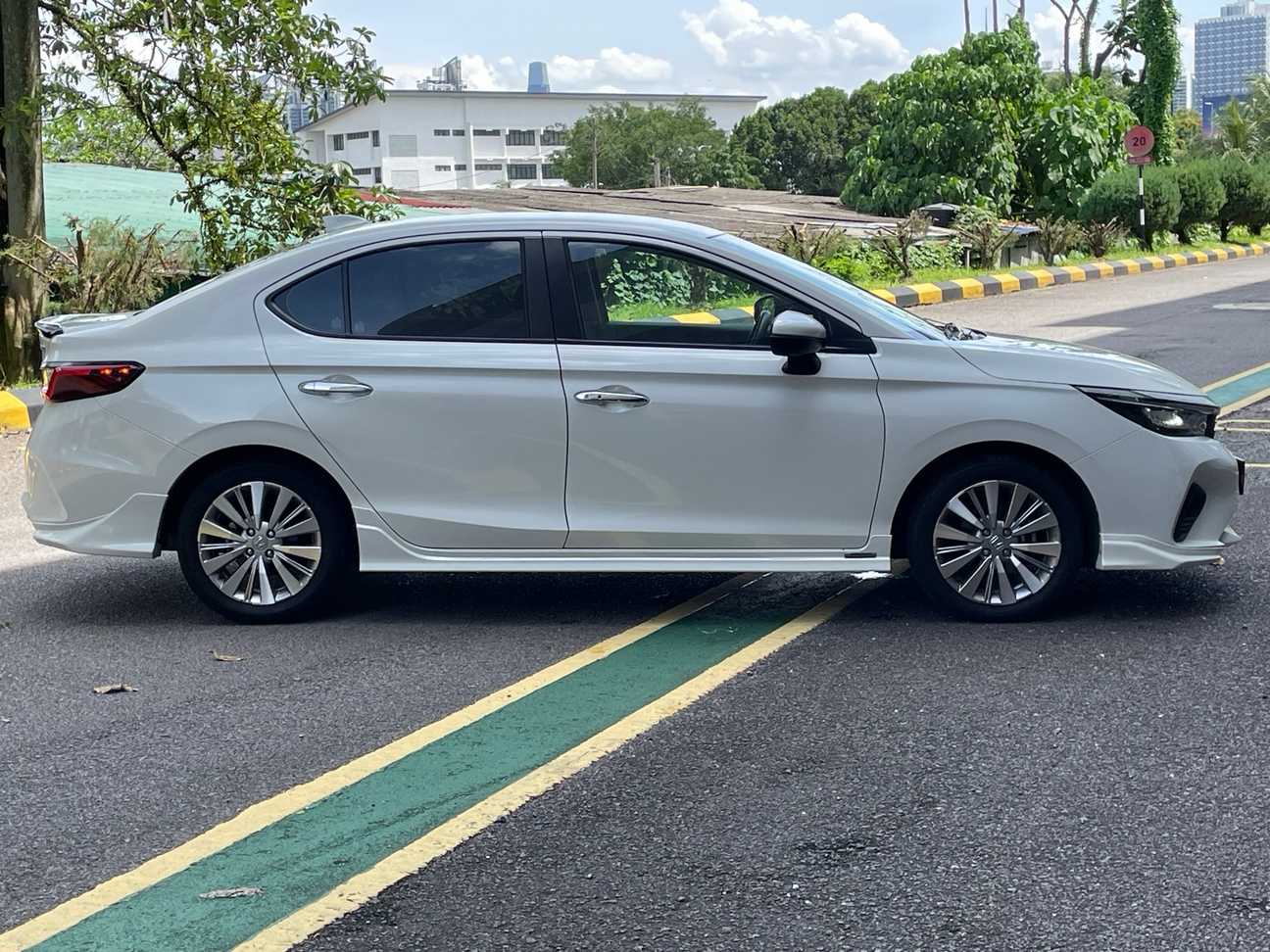 used 2023 Honda City V 1.5