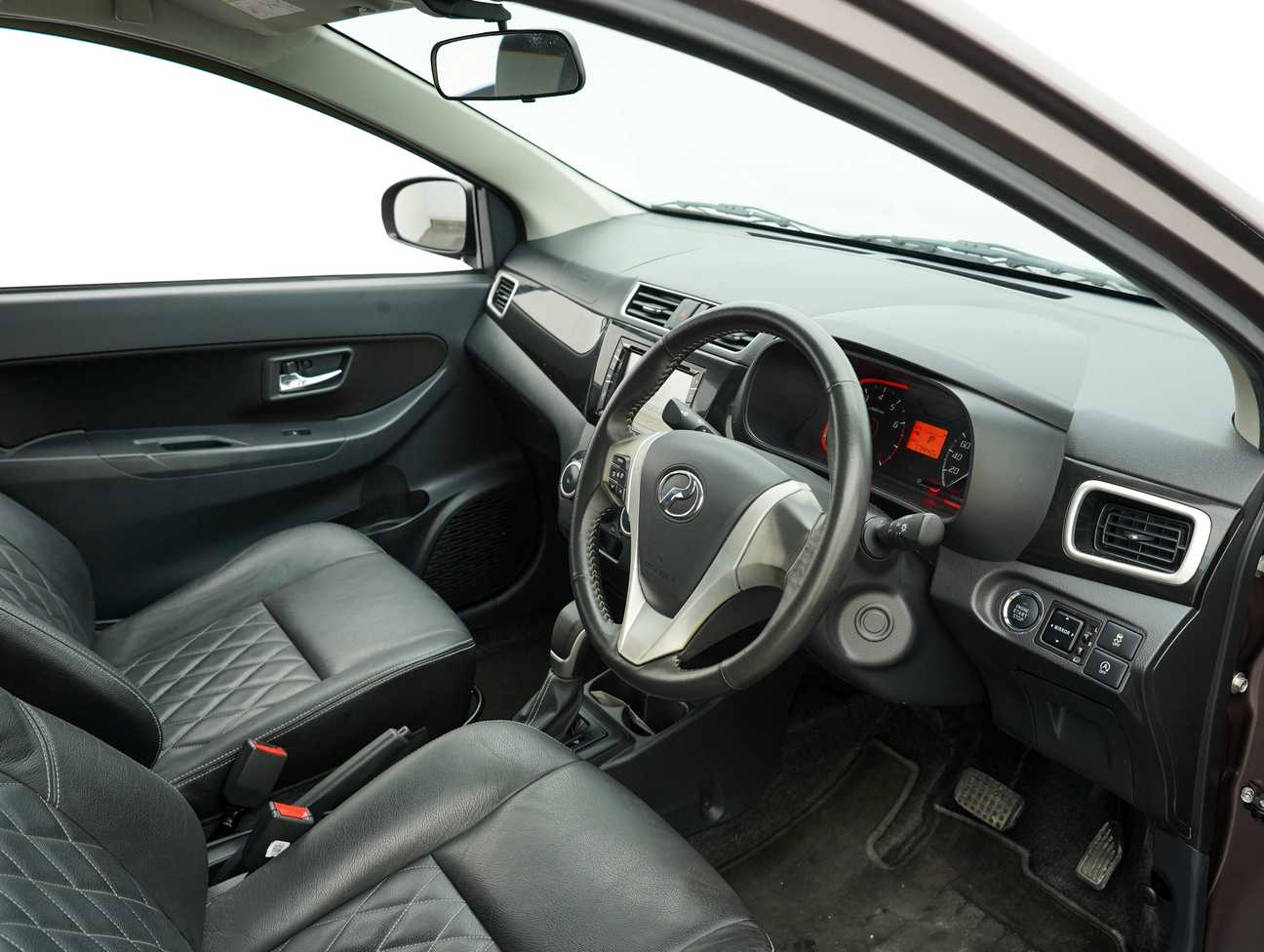 terpakai 2017 Perodua Bezza Advance Premium 1.3