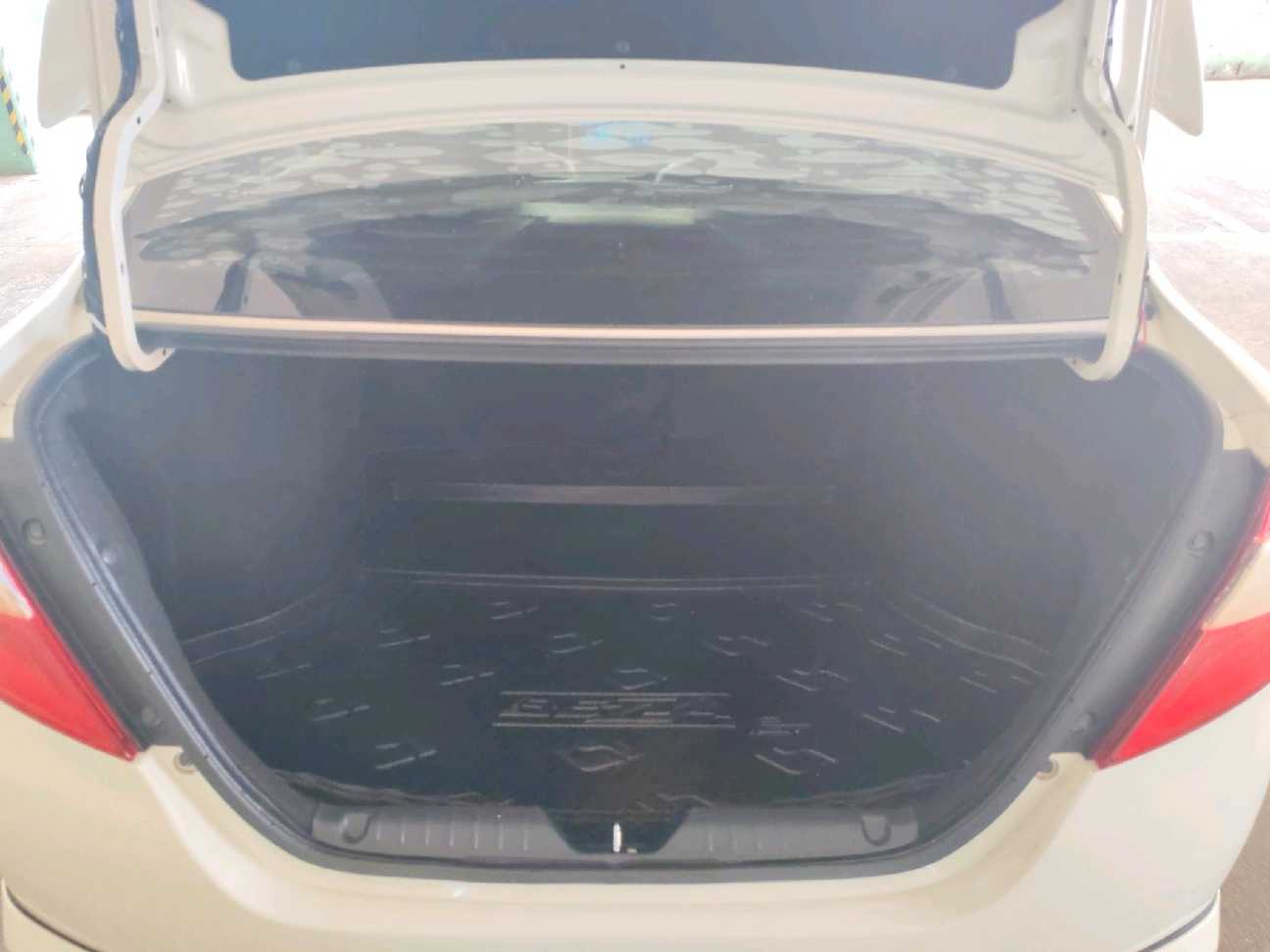 terpakai 2017 Perodua Bezza X Premium 1.3
