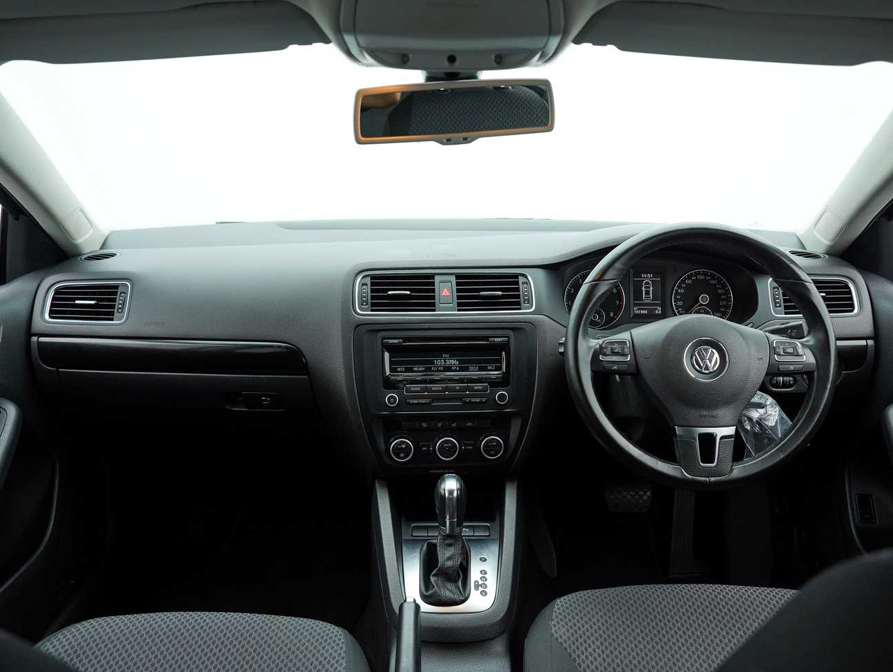 terpakai 2012 Volkswagen Jetta TSI 1.4