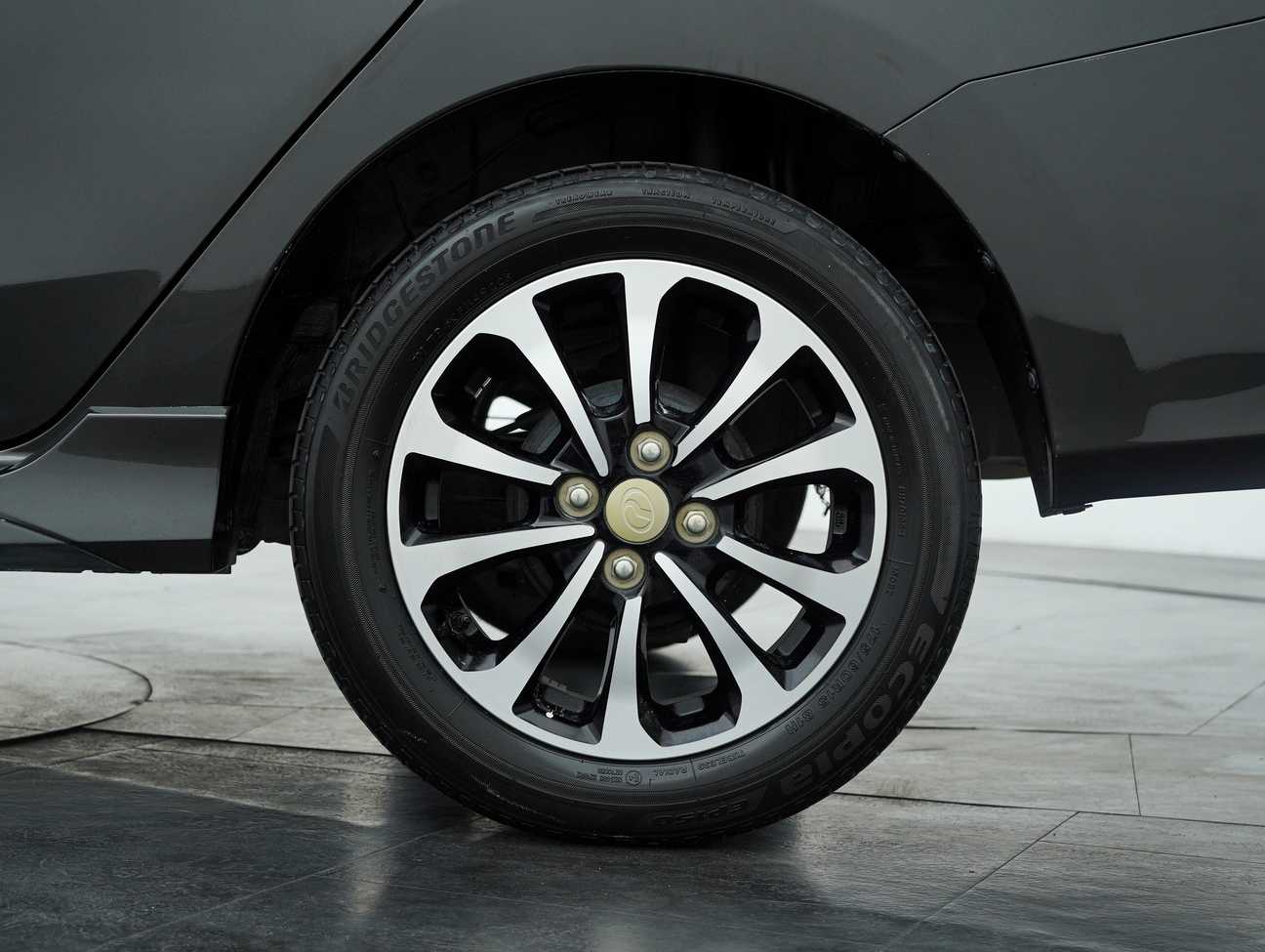 used 2021 Perodua Bezza Advance 1.3