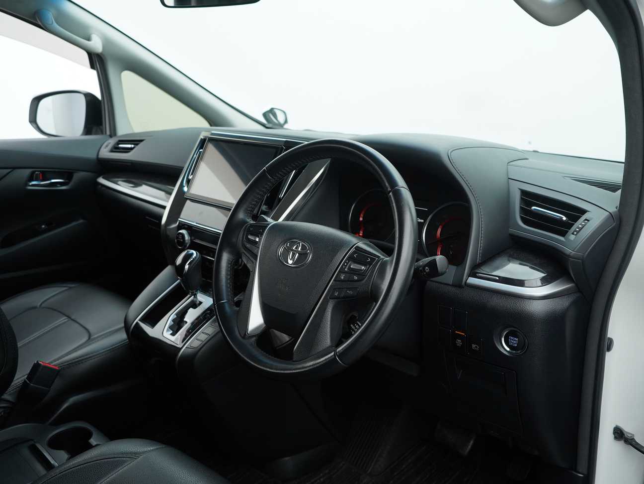 terpakai 2019 Toyota Vellfire ZA 2.5