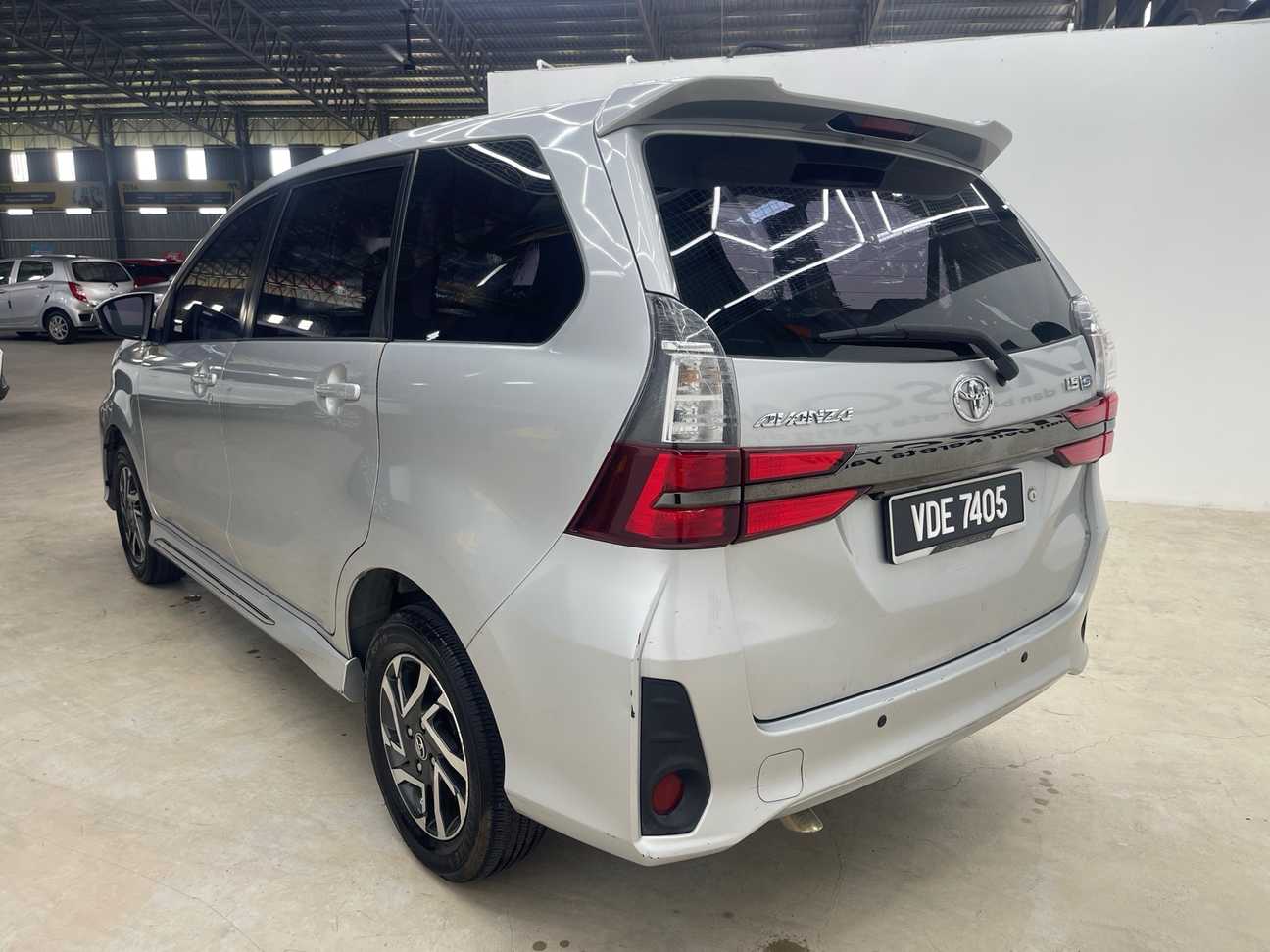 terpakai 2019 Toyota Avanza S 1.5