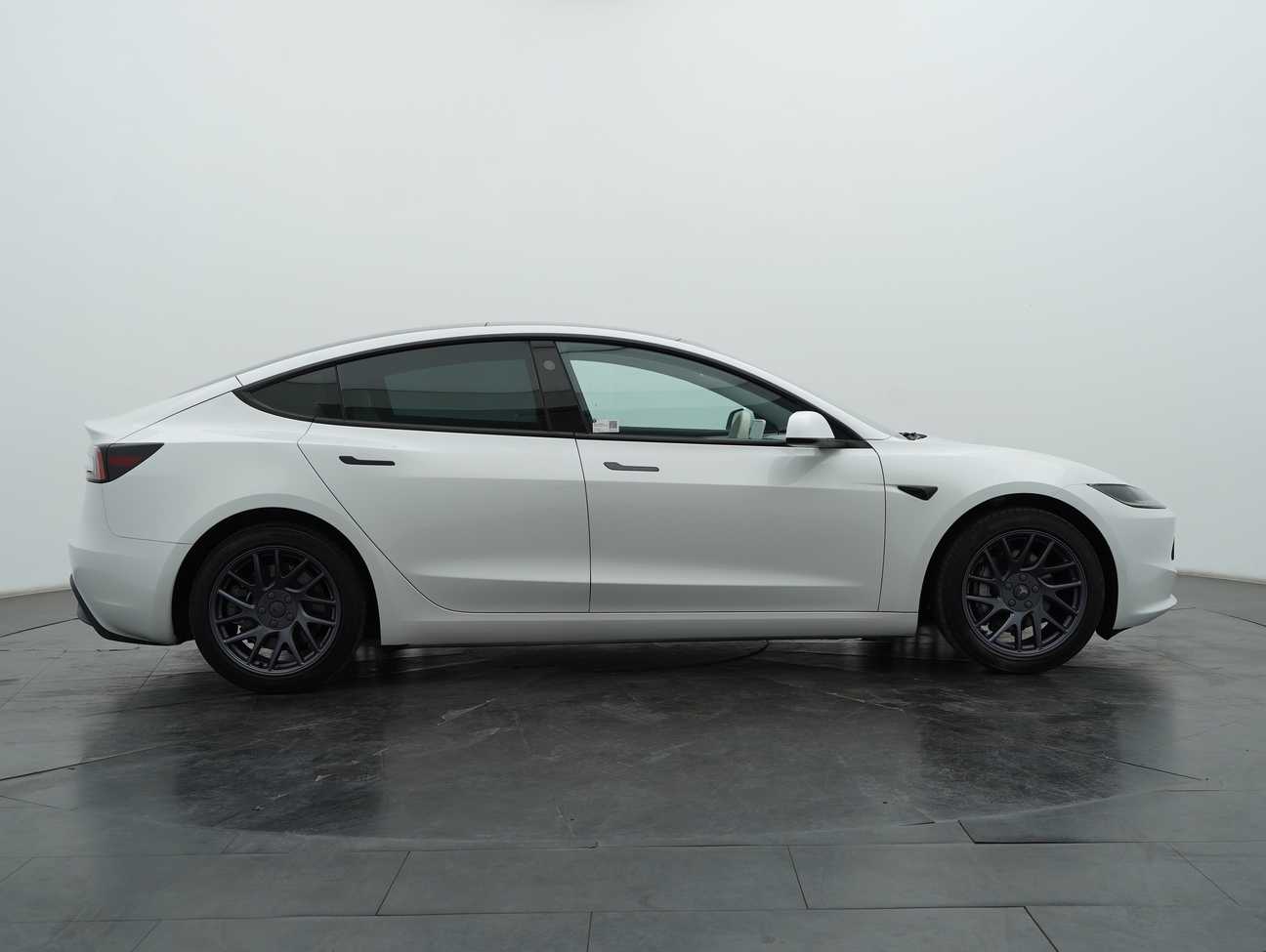 used 2024 Tesla Model 3 Standard Range 