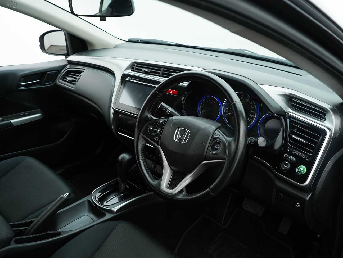 used 2014 Honda City V 1.5