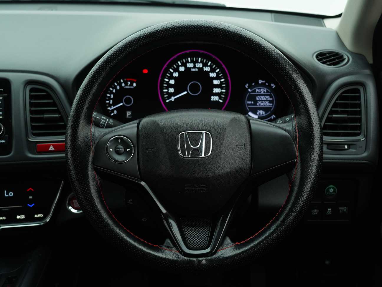 terpakai 2017 Honda HR-V E 1.8