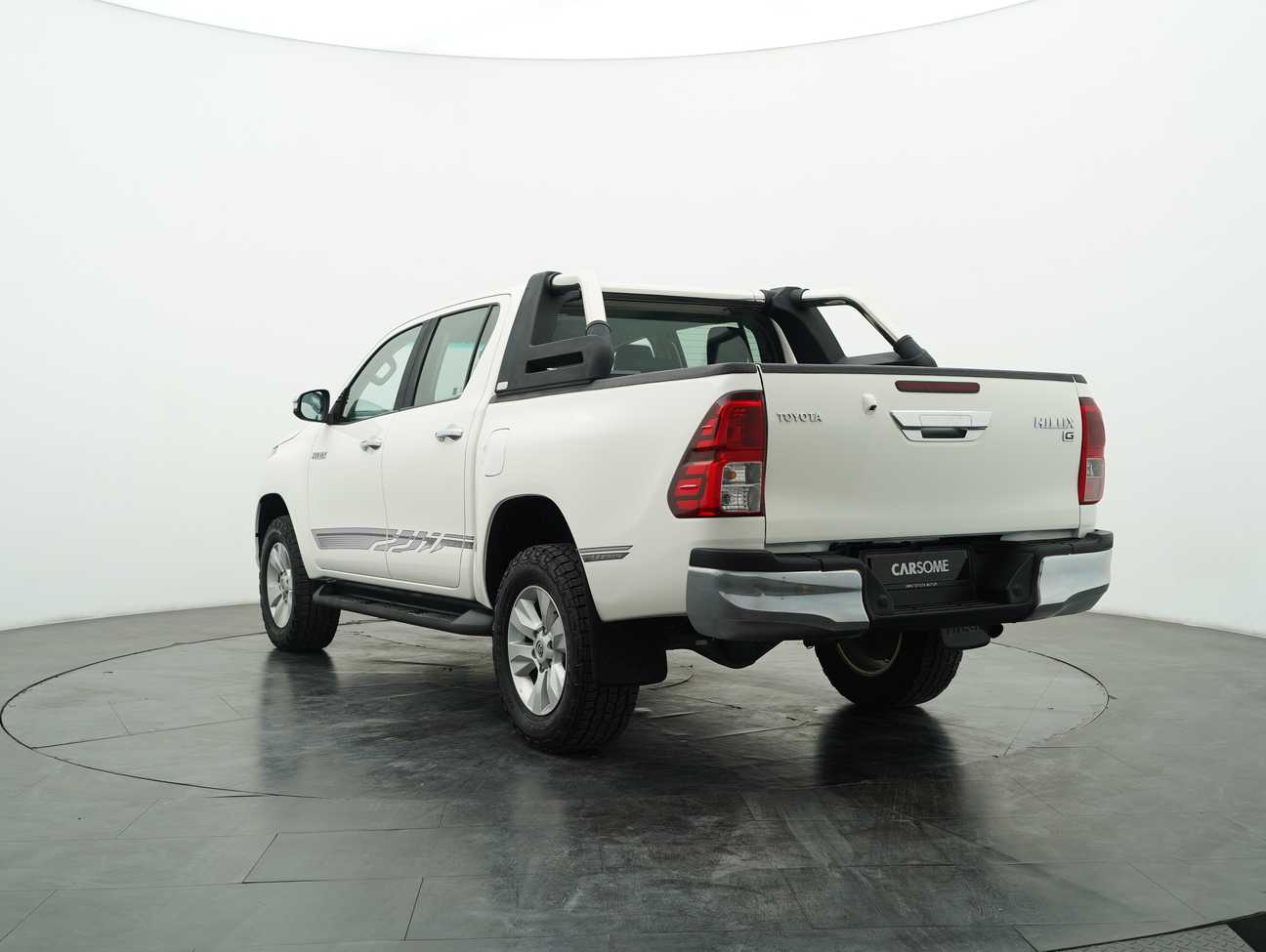 used 2016 Toyota Hilux G Dual Cab 2.4