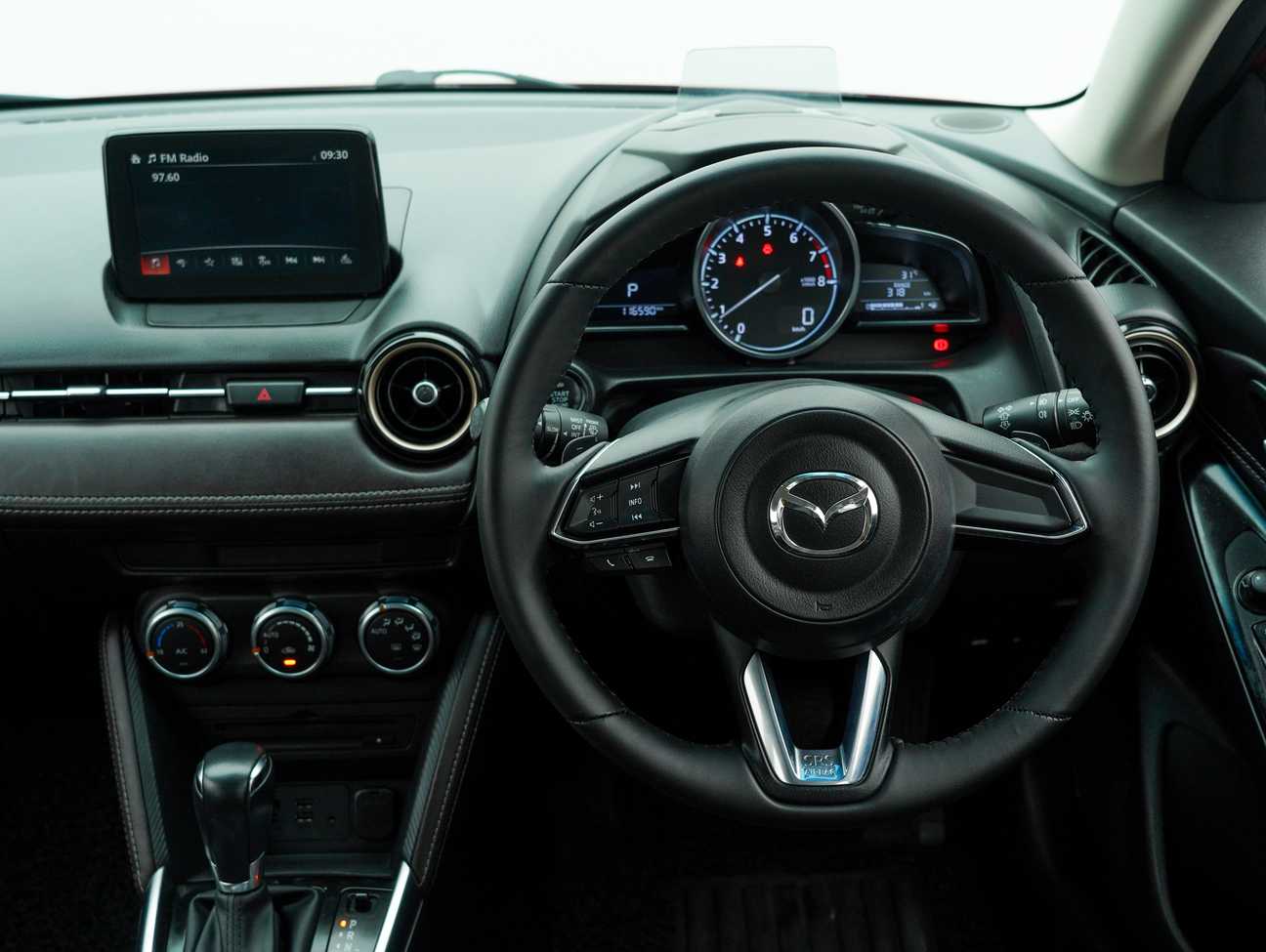 used 2017 Mazda 2 SKYACTIV-G (Halogen Headlight) 1.5