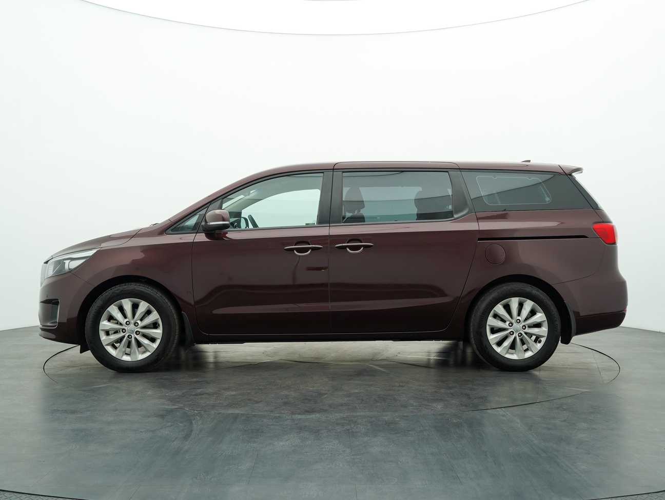 terpakai 2018 Kia Grand Carnival CRDi 2.2