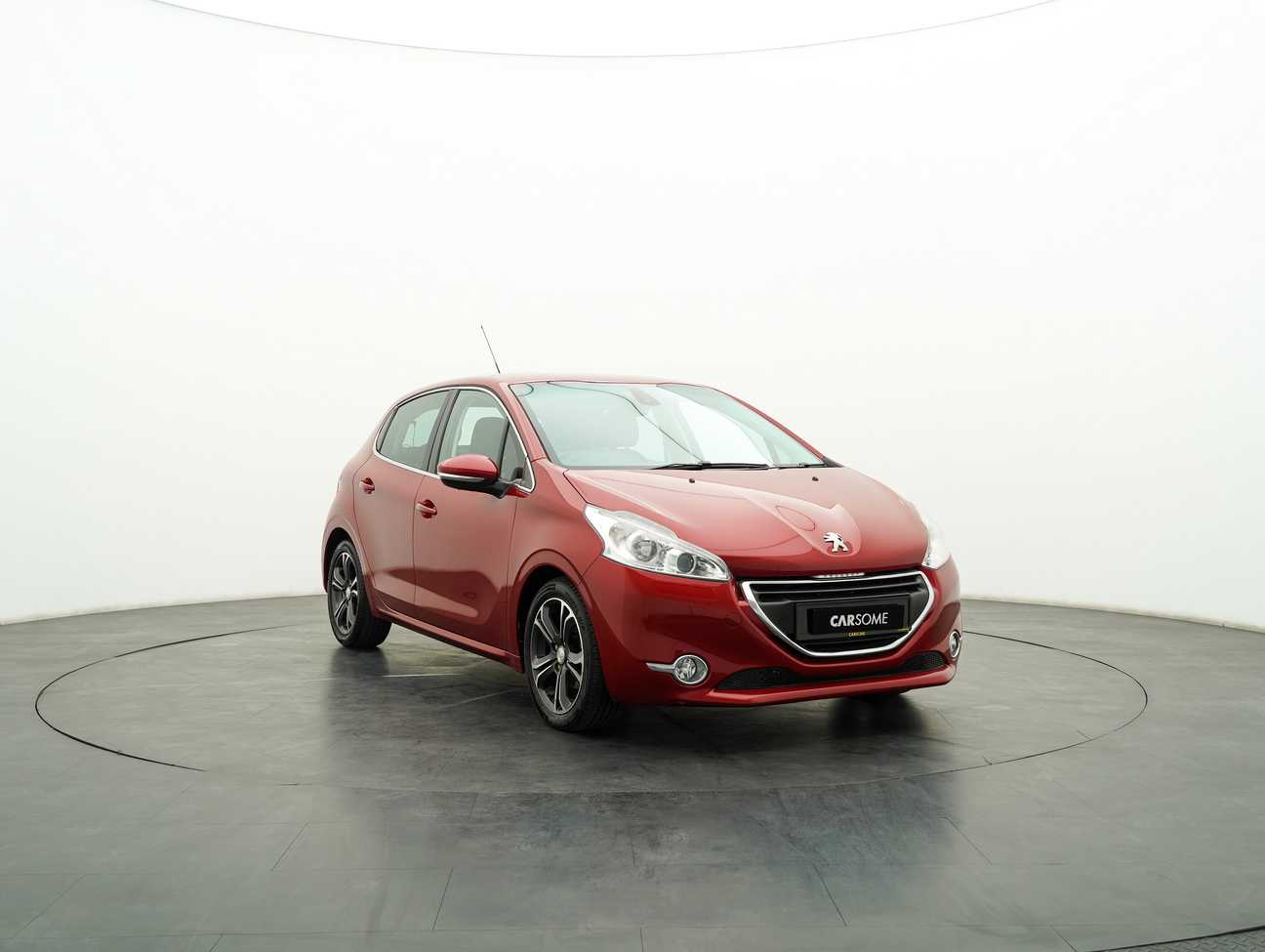 terpakai 2014 Peugeot 208 Allure 5 Door 1.6