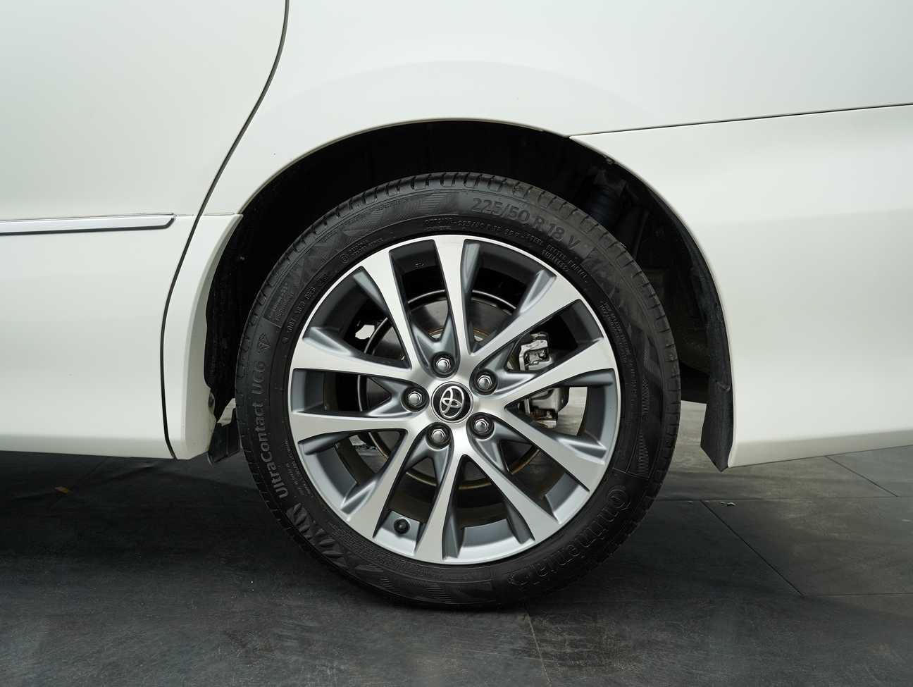 terpakai 2016 Toyota Estima Aeras 2.4