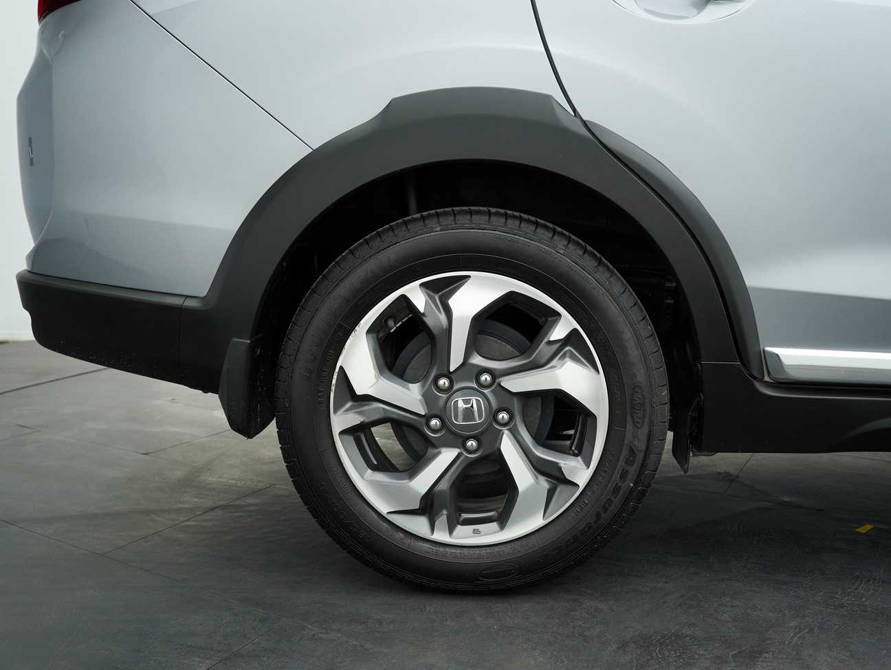 used 2019 Honda BR-V V 1.5