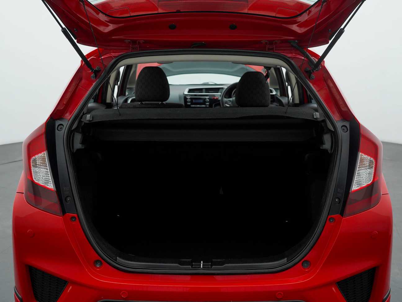 used 2016 Honda Jazz E 1.5