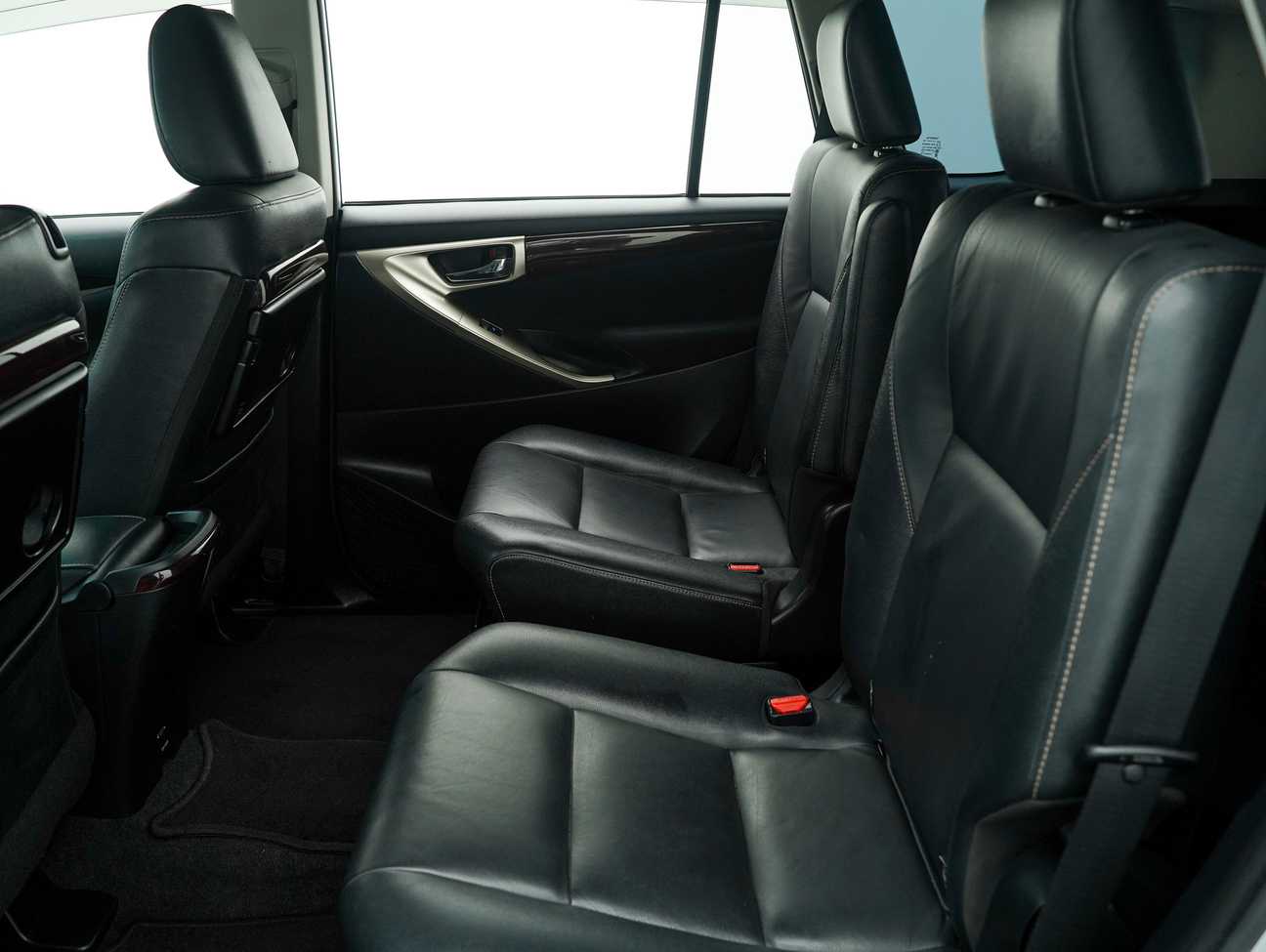 used 2018 Toyota Innova X 2.0