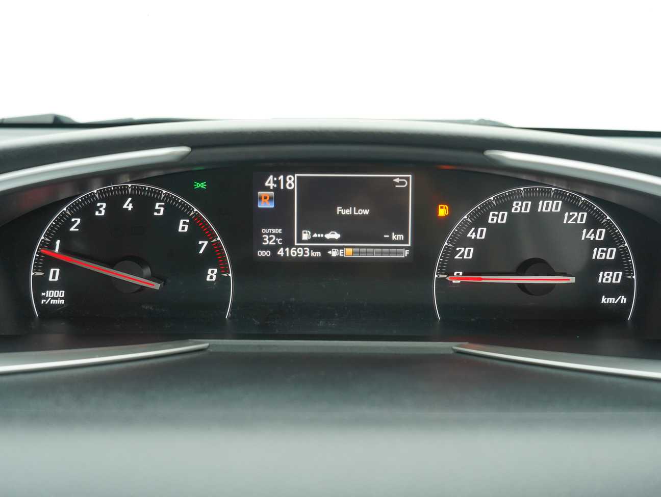 used 2018 Toyota Sienta V 1.5