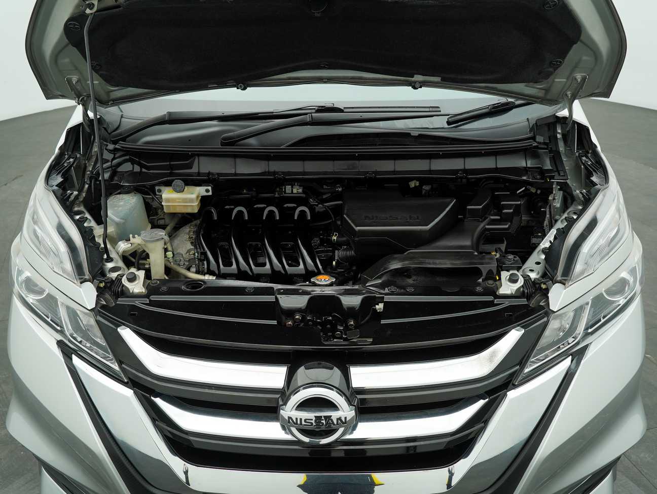 used 2018 Nissan Serena S-Hybrid High-Way Star 2.0
