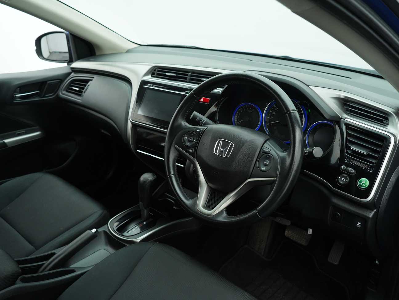 used 2015 Honda City V 1.5