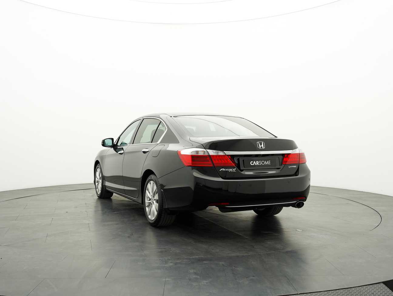 terpakai 2014 Honda Accord VTi-L 2.0