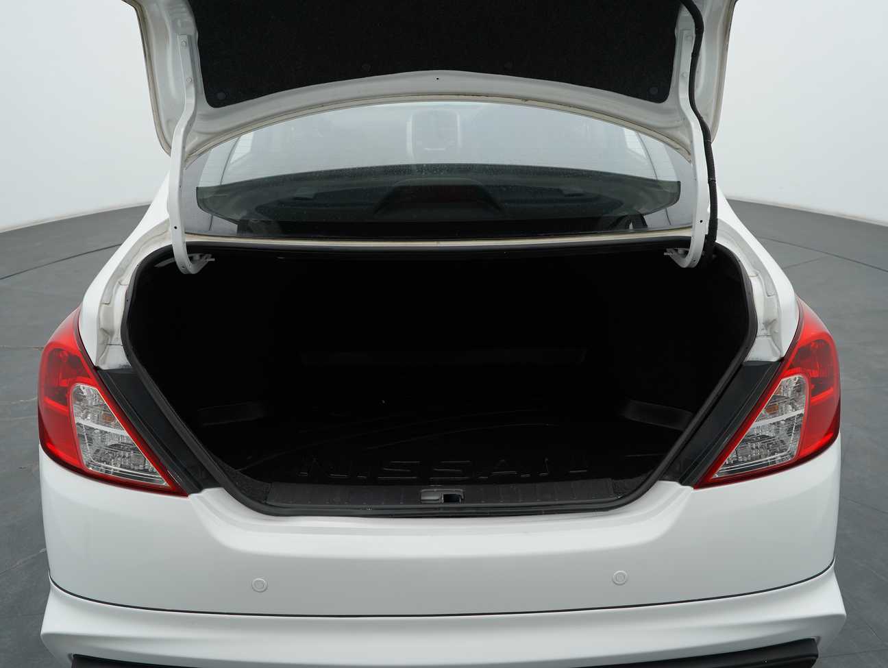 terpakai 2016 Nissan Almera E 1.5