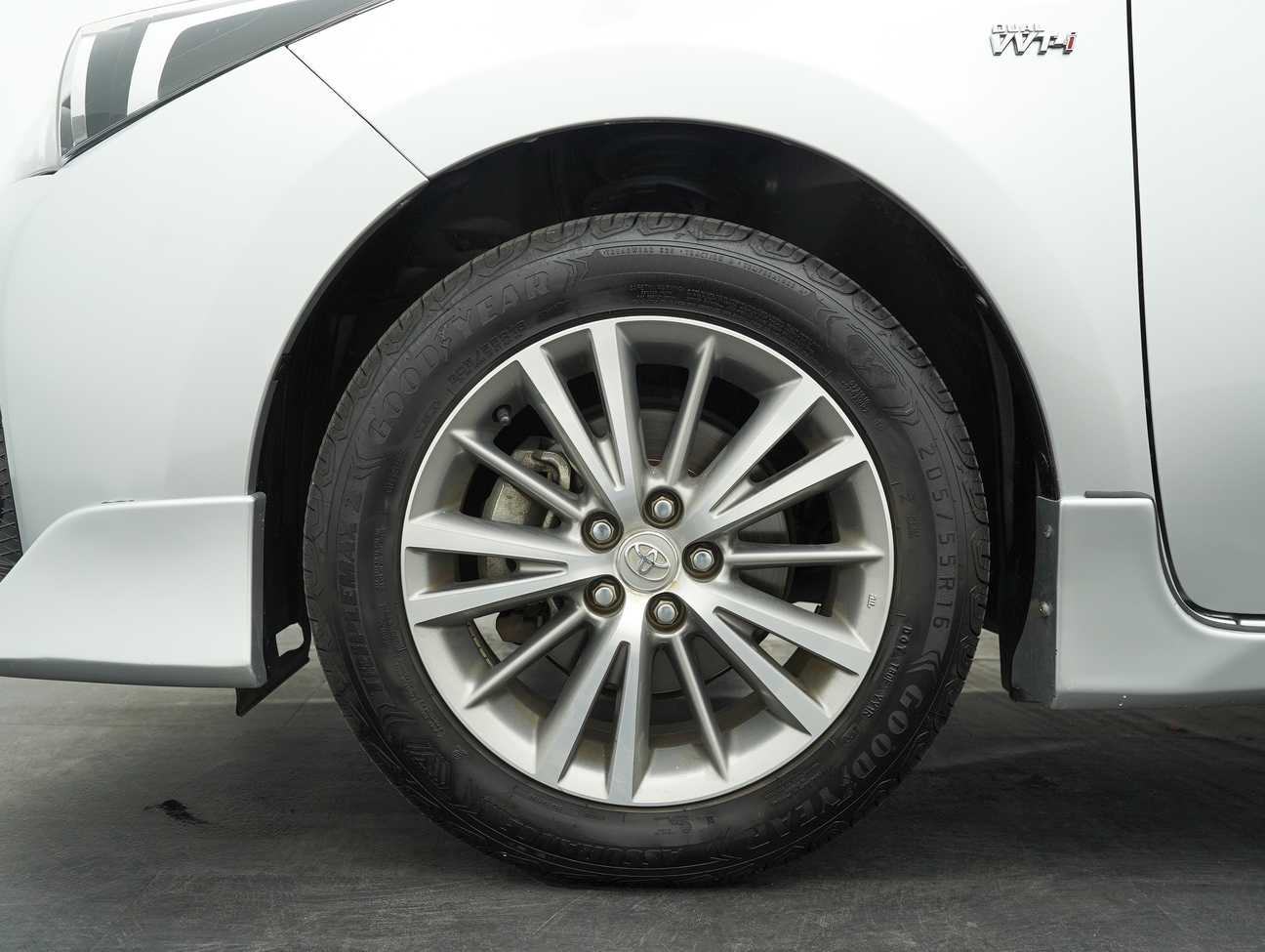 used 2016 Toyota COROLLA ALTIS G 1.8