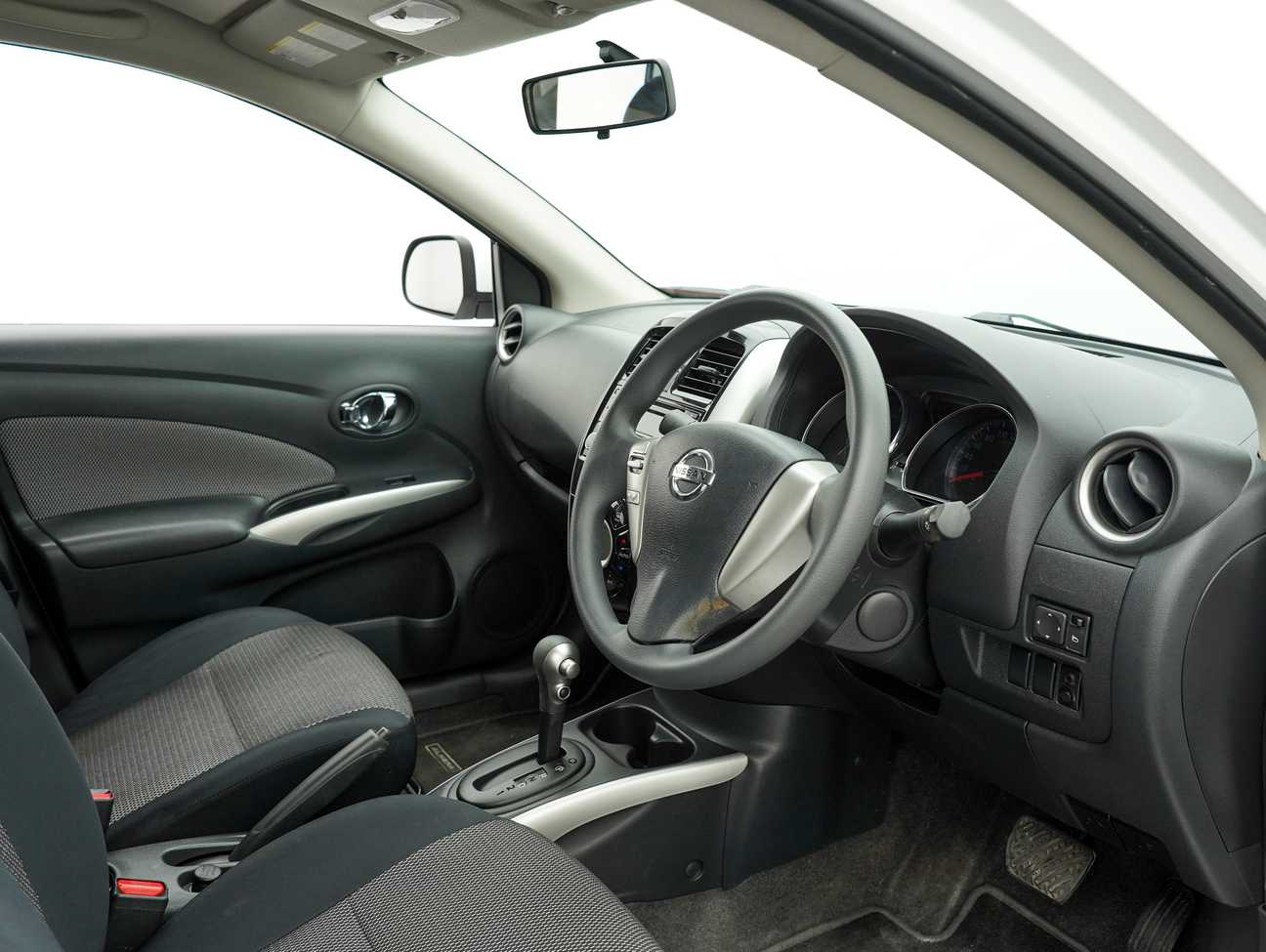 used 2016 Nissan Almera VL 1.5