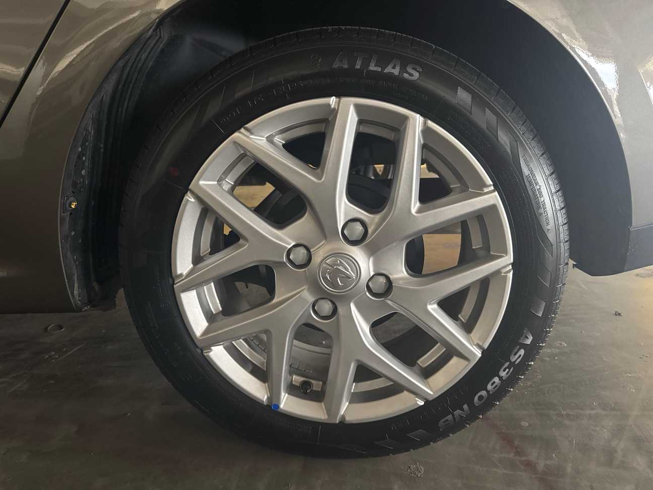 terpakai 2025 Proton Persona Executive 1.6