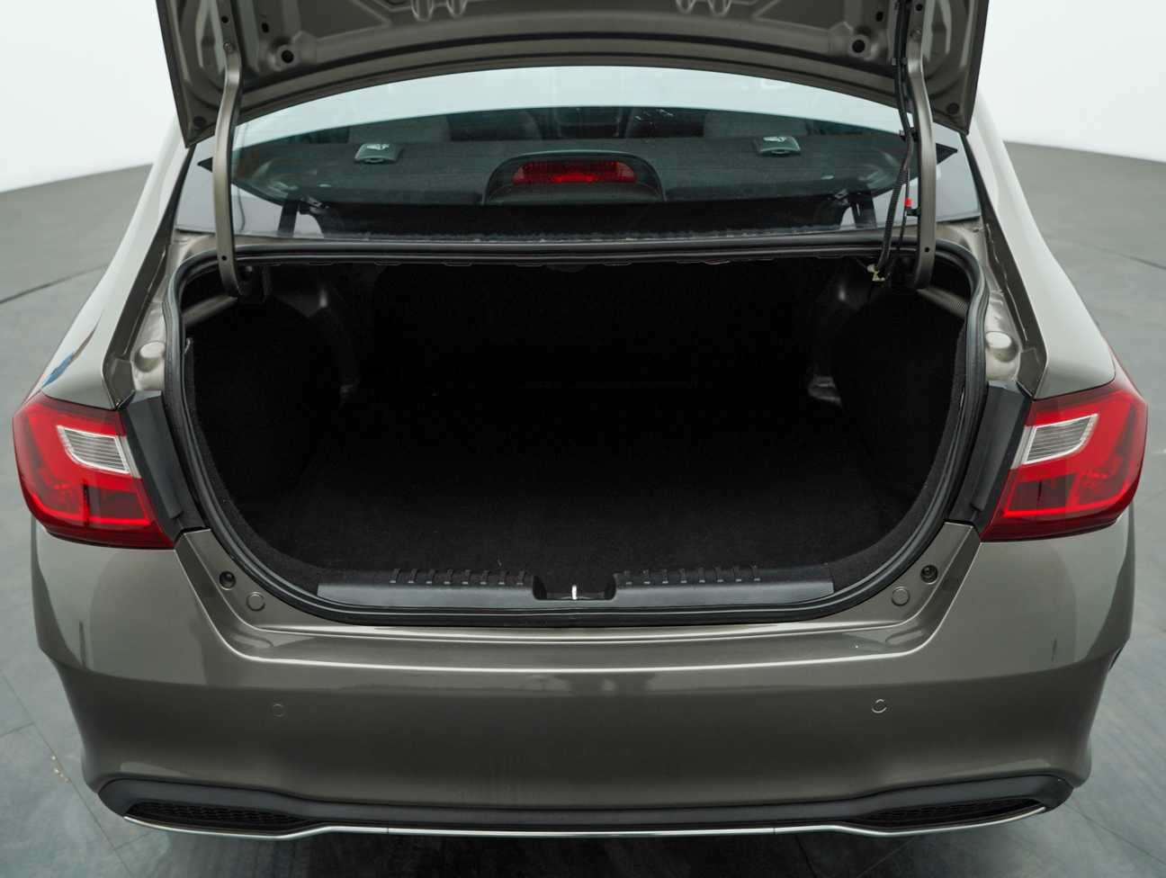 used 2020 Proton Saga Premium 1.3