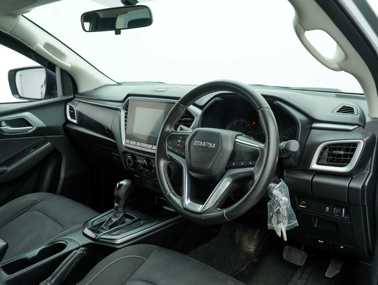 terpakai 2022 Isuzu D-Max Auto Plus Dual Cab 1.9