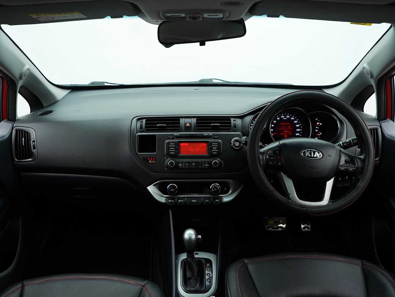 terpakai 2014 Kia Rio SX 1.4