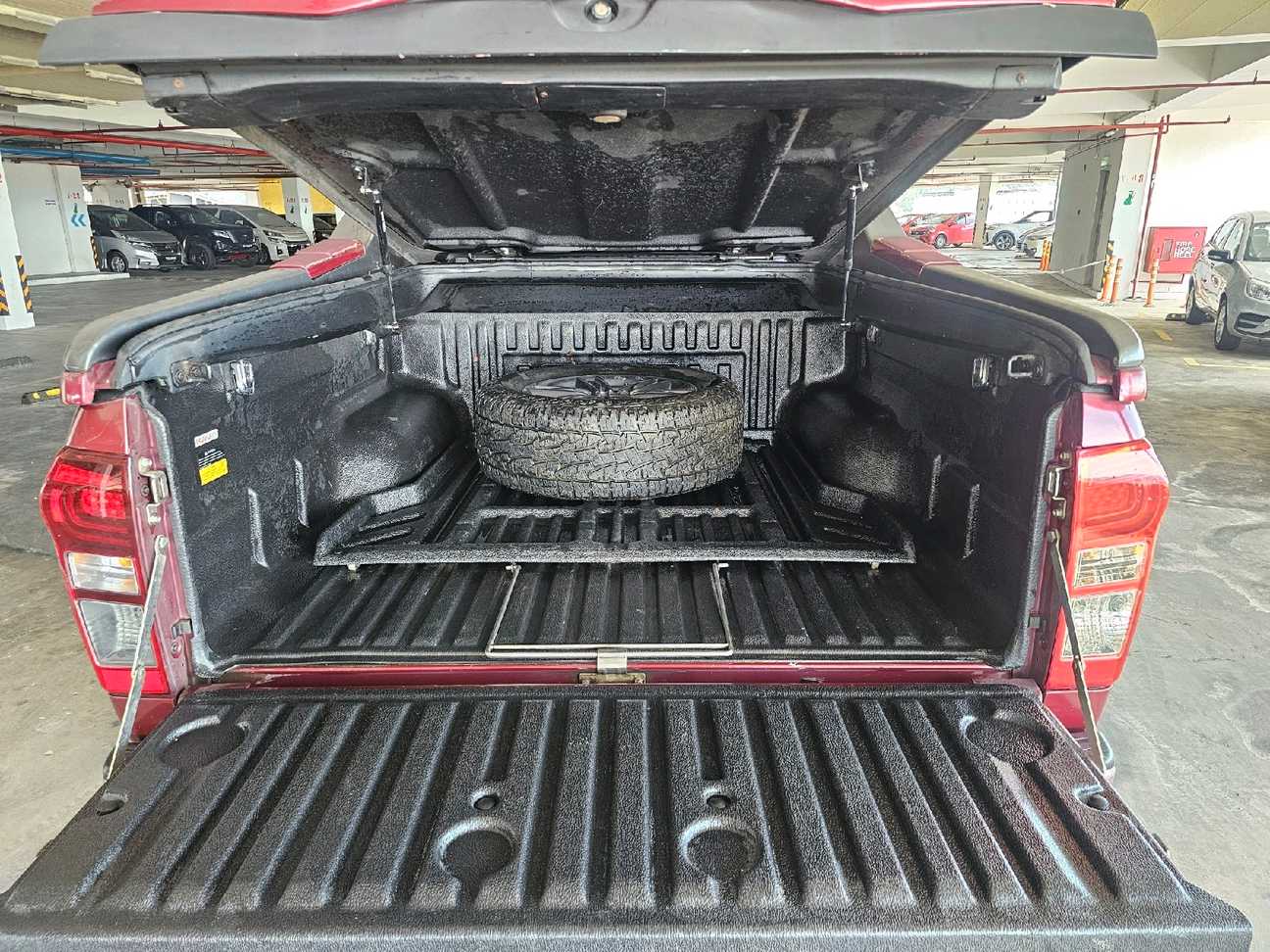 terpakai 2018 Isuzu D-Max V-Cross Z-Prestige Dual Cab 3.0