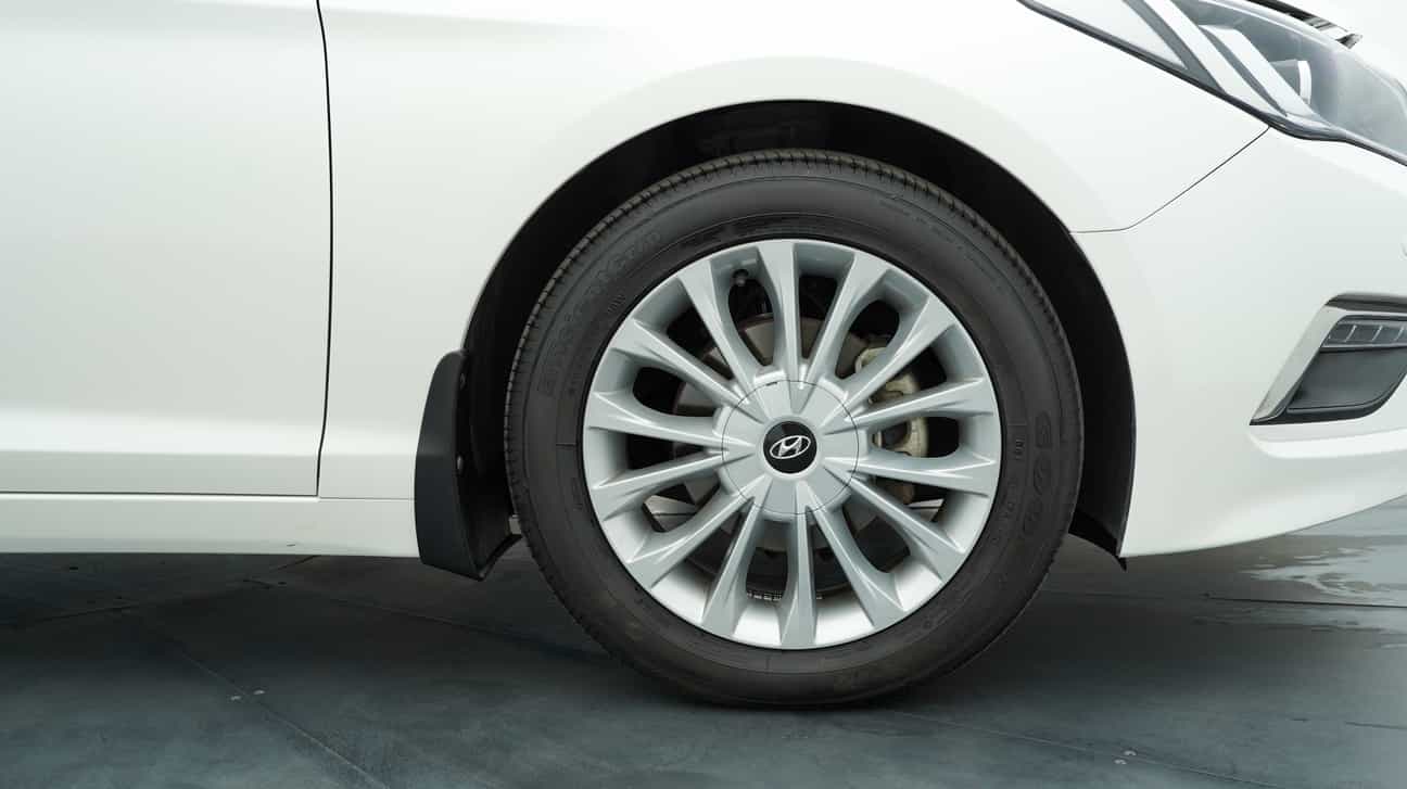 terpakai 2015 Hyundai SONATA GLS 2.0