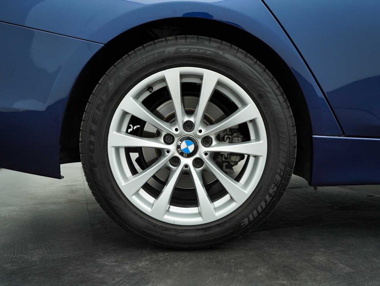 used 2016 BMW 320i Sport Line 2.0