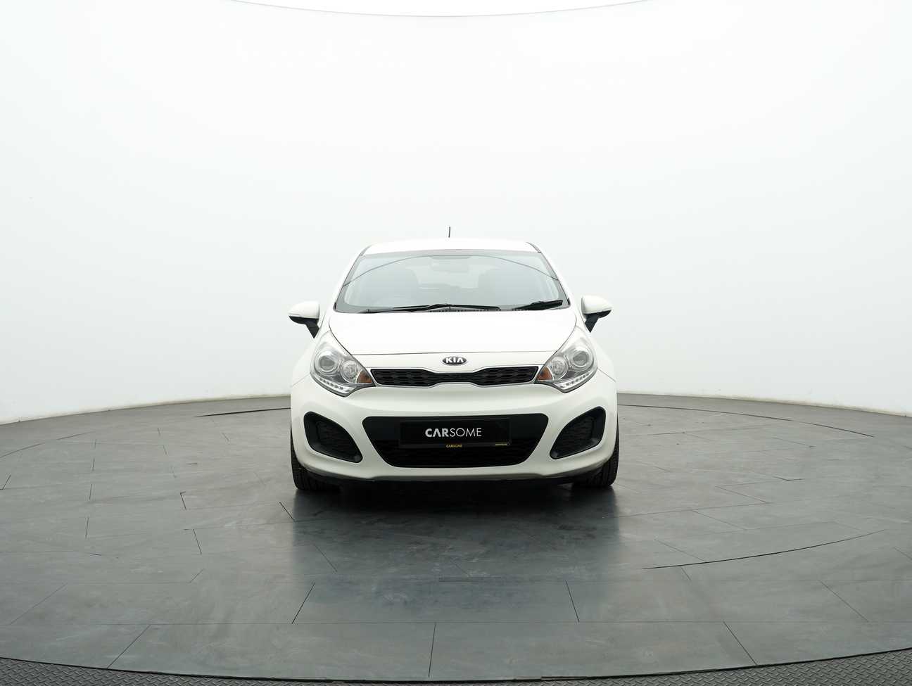 terpakai 2014 Kia Rio EX 1.4