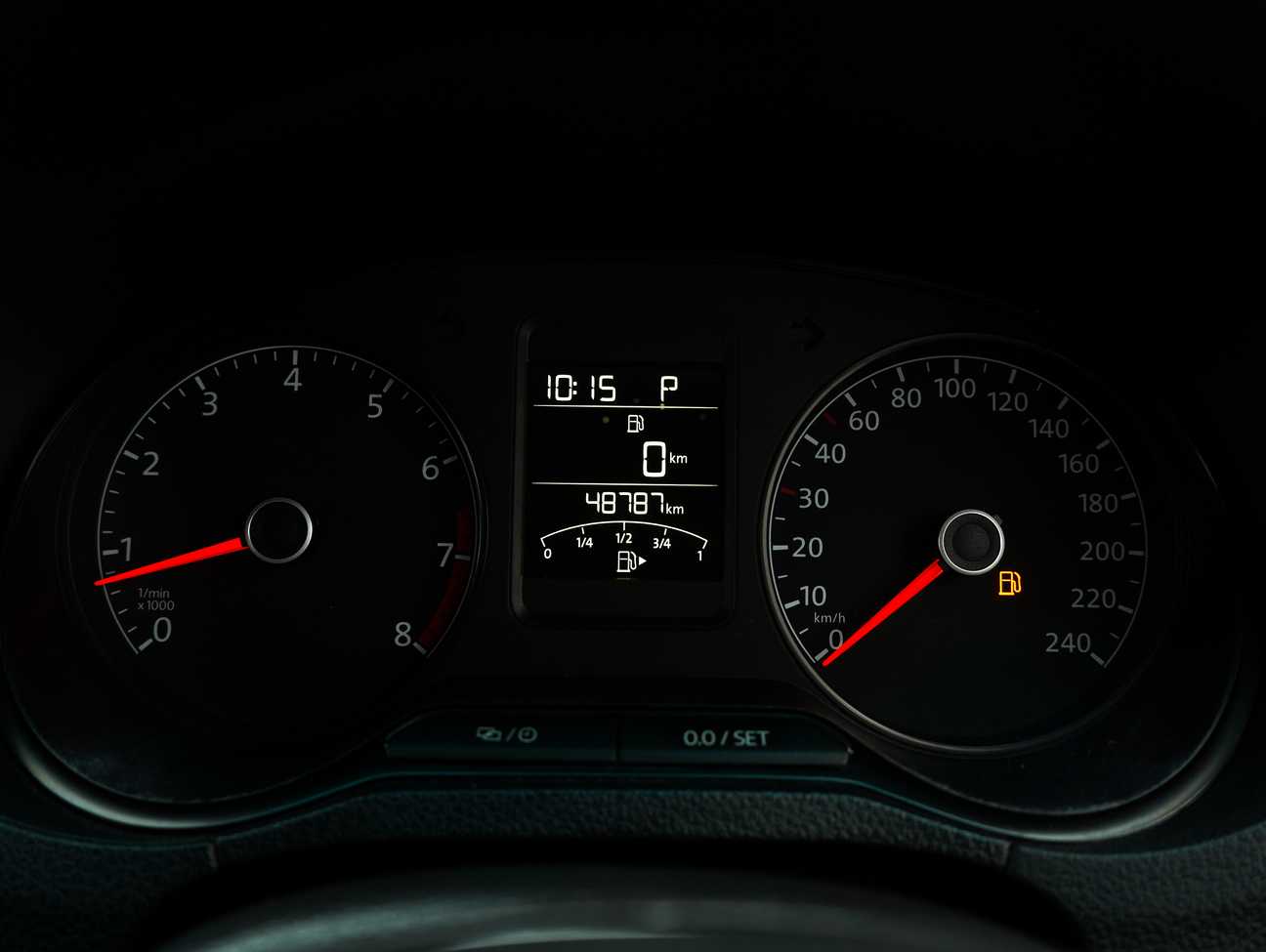 terpakai 2015 Volkswagen Polo  1.6