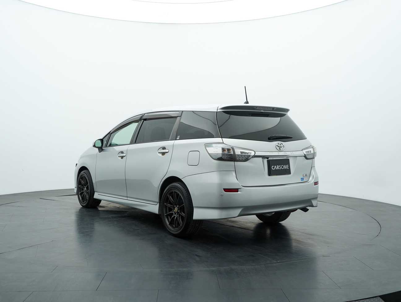 used 2014 Toyota Wish X 1.8