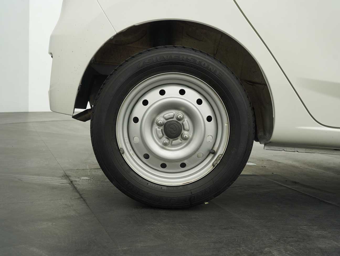 terpakai 2017 Perodua AXIA E 1.0