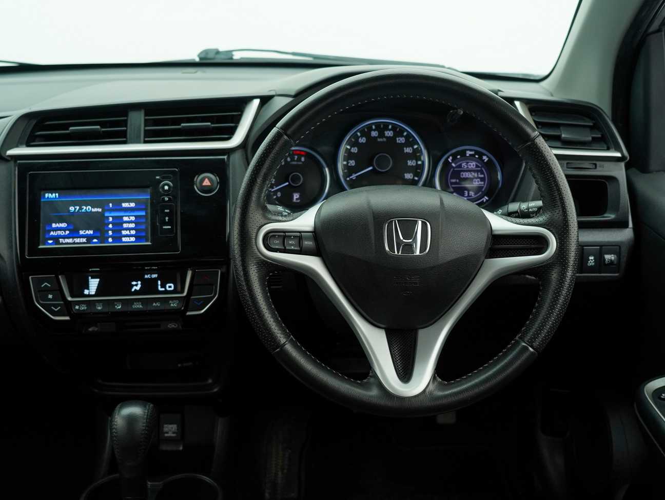 used 2017 Honda BR-V V 1.5