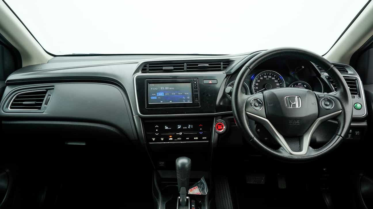 used 2017 Honda CITY V I-VTEC 1.5