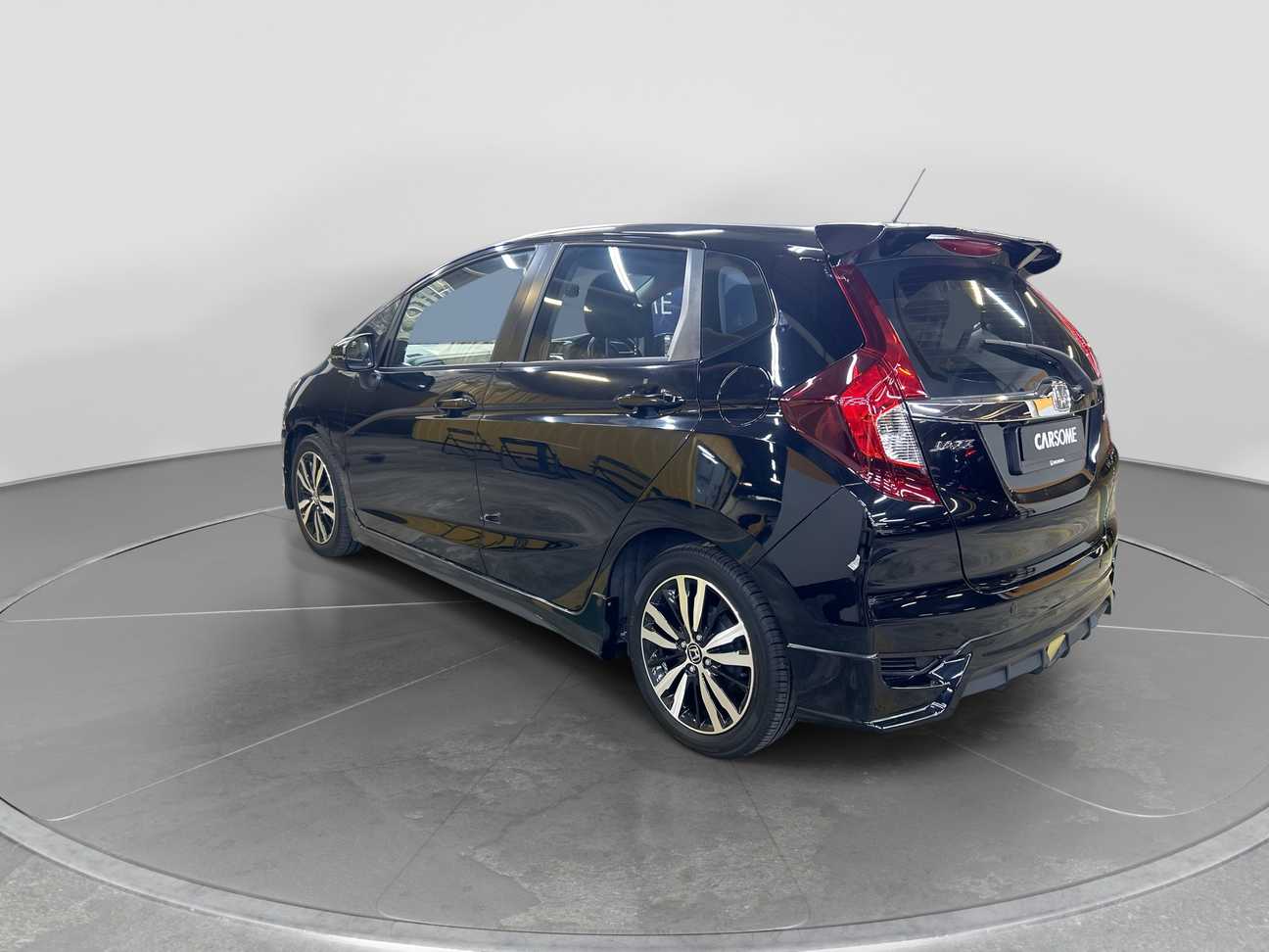 used 2018 Honda Jazz V 1.5