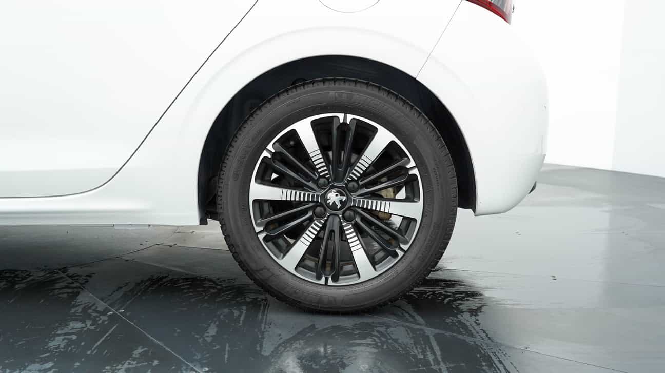 used 2019 Peugeot 208 FL PURETECH 1.2