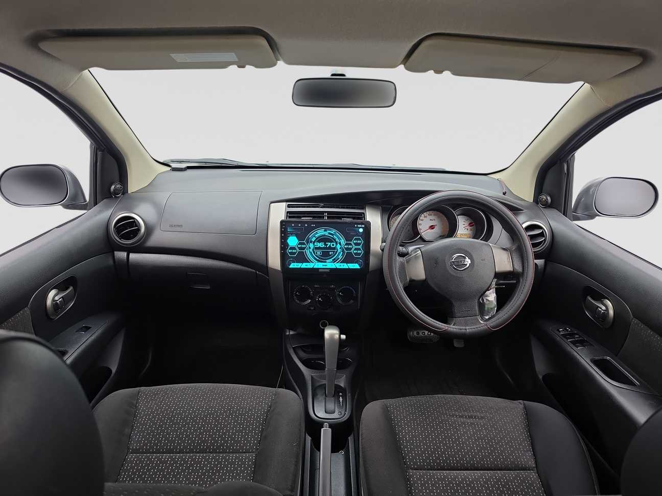 used 2012 Nissan Grand Livina ST-L Comfort 1.6
