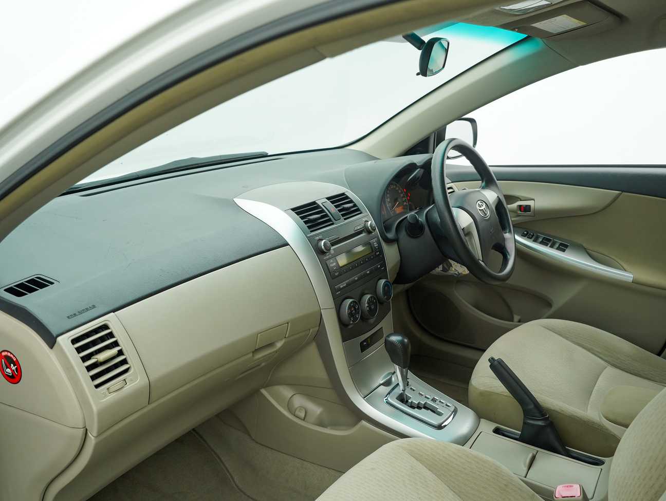 used 2012 Toyota Corolla Altis E 1.6