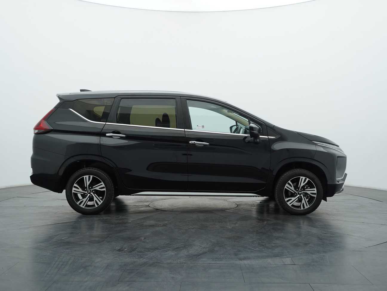 used 2021 Mitsubishi Xpander  1.5