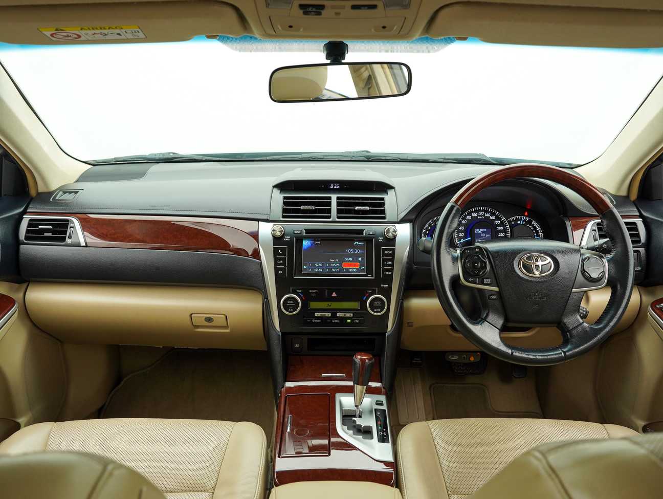 used 2012 Toyota Camry V 2.5