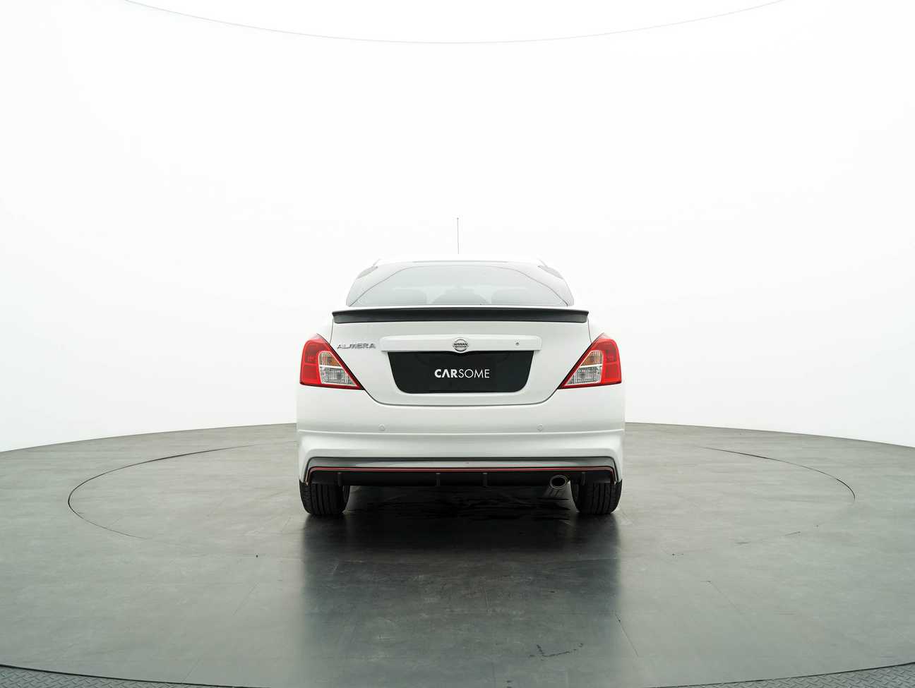 terpakai 2014 Nissan Almera E 1.5