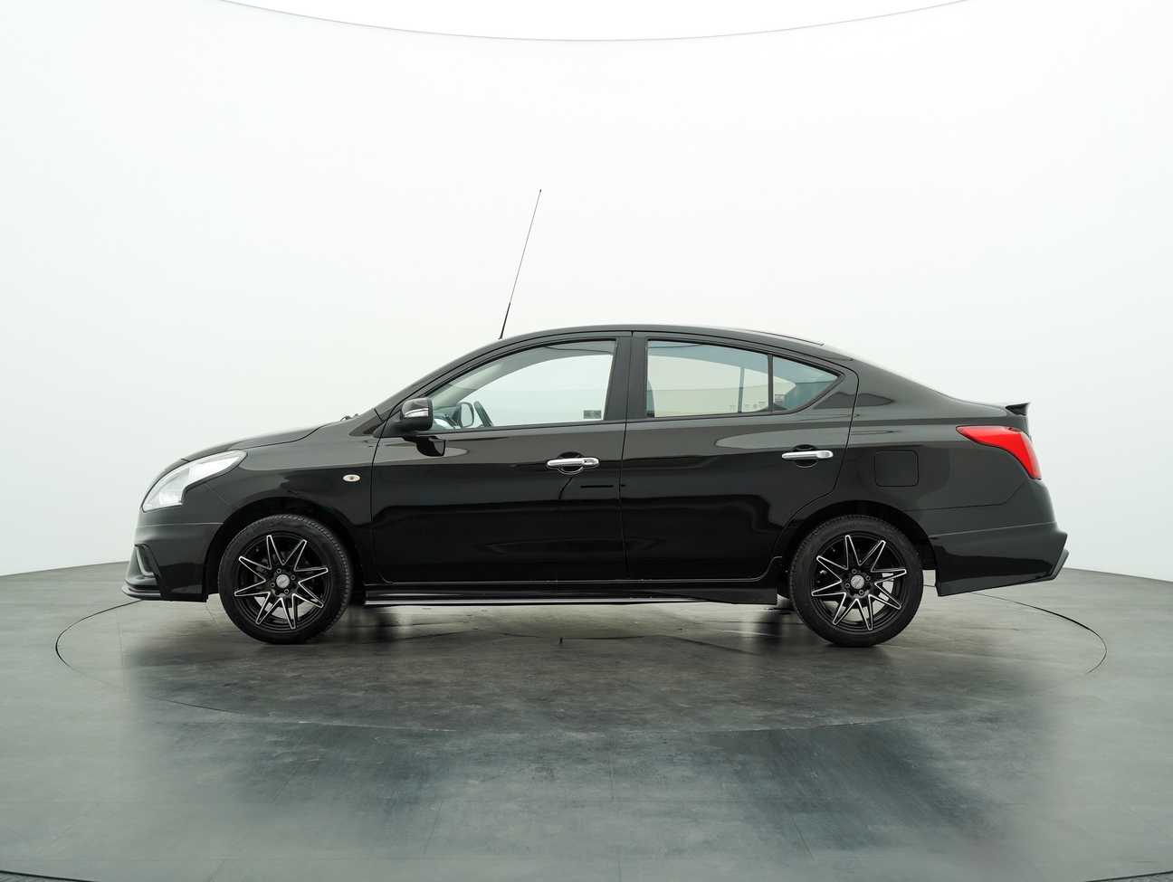 used 2018 Nissan Almera VL 1.5