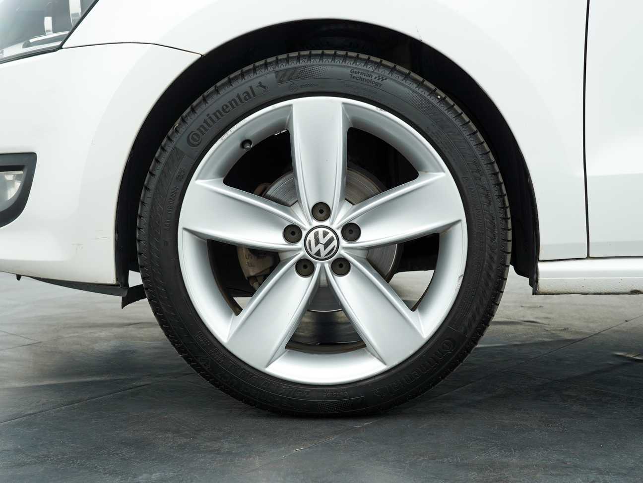 terpakai 2012 Volkswagen Polo TSI 1.2