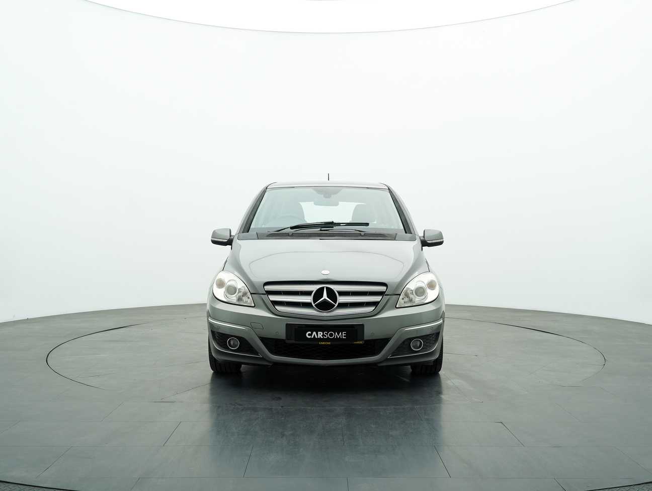 terpakai 2011 Mercedes-Benz B180  1.7