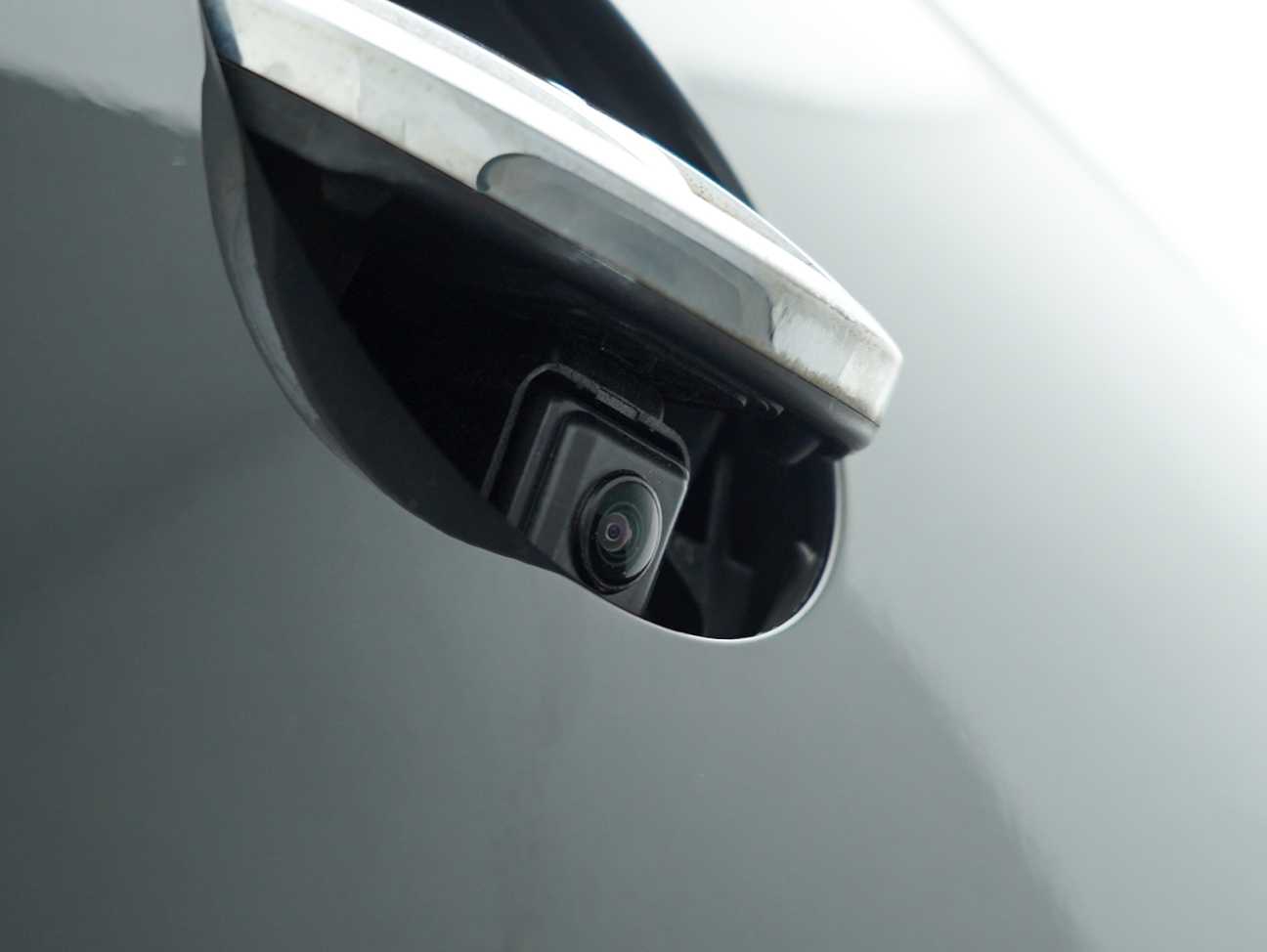 terpakai 2018 Volkswagen Passat 380 TSI Highline 2.0