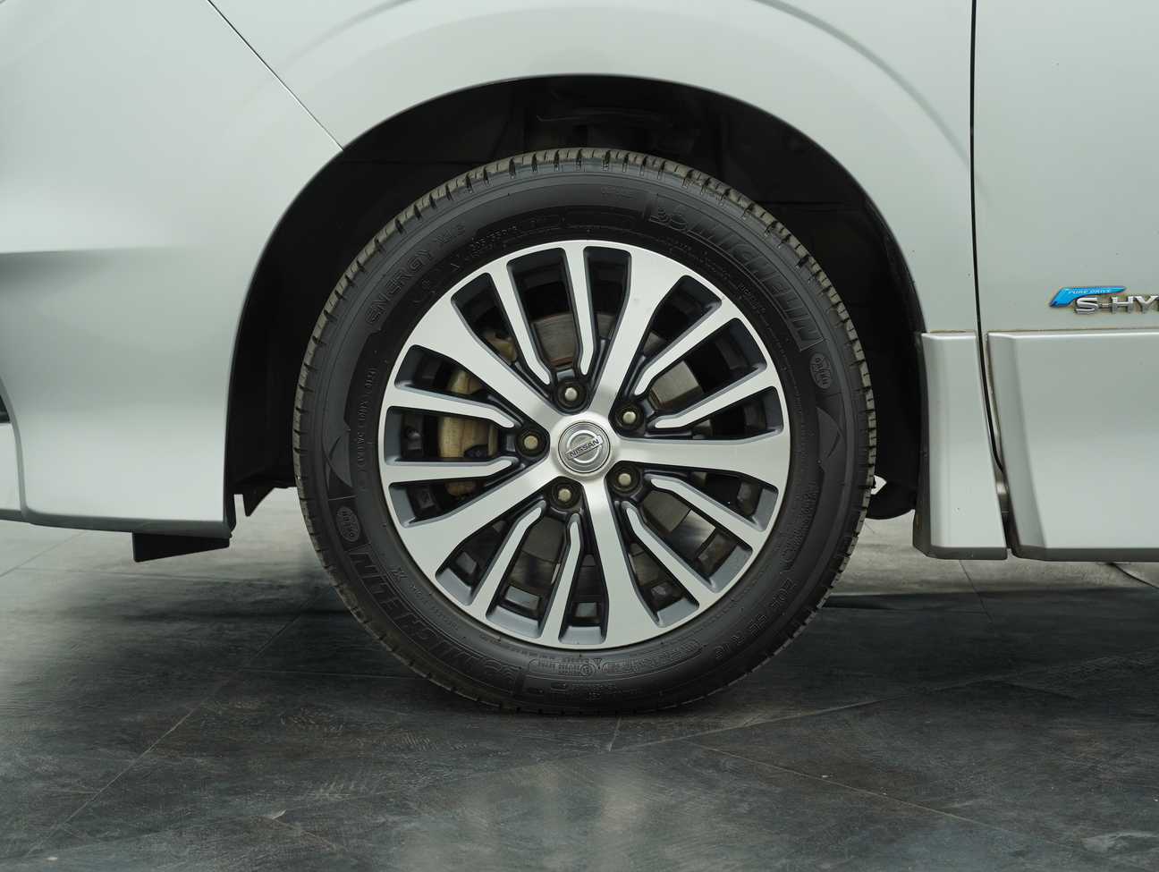 used 2018 Nissan Serena S-Hybrid High-Way Star Premium 2.0